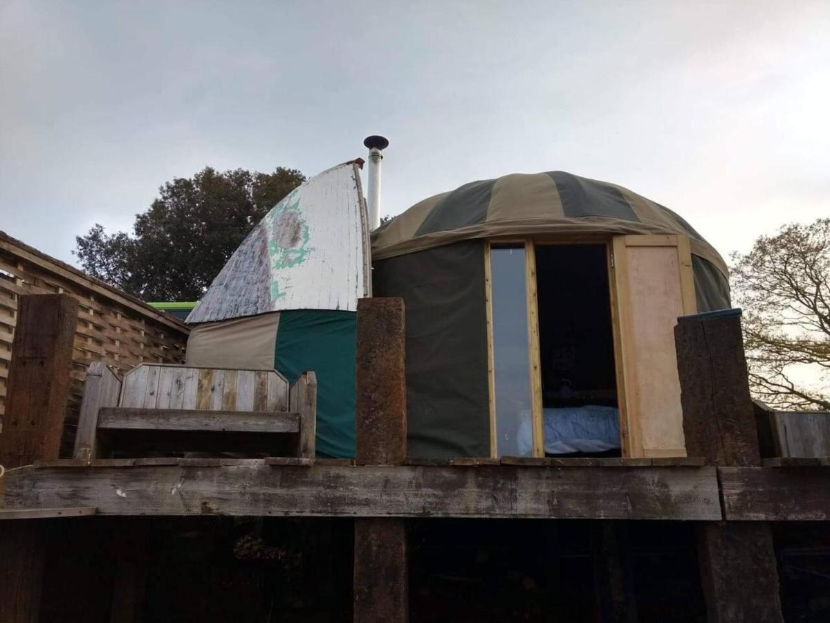 Вилла Bembridge Harbour Yurt - Log Burner - Wifi Экстерьер фото